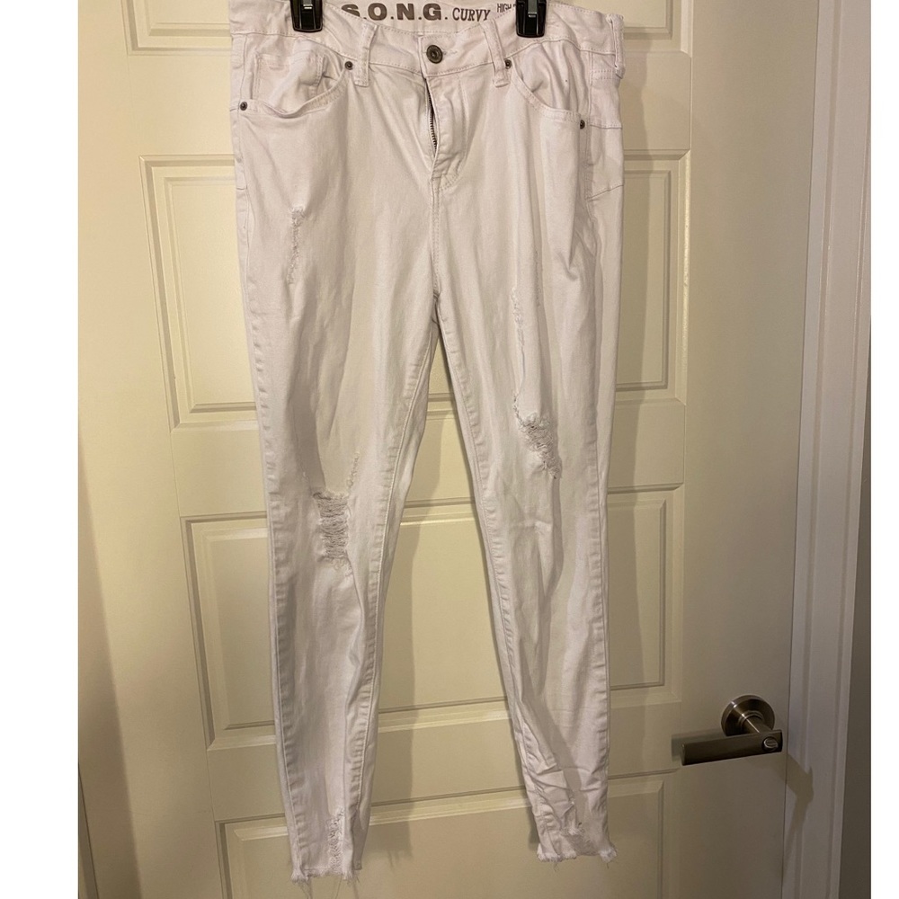 White Distressed Jeans